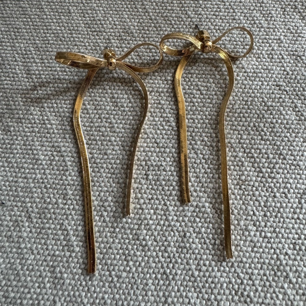 NWOT Kate Spade x Target Gold Bow Earrings